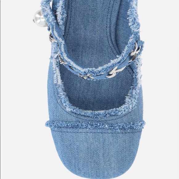 Miu Miu
Miu Miu Mary Jane Round Toe Denim Pumps 40 - Picture 6 of 12